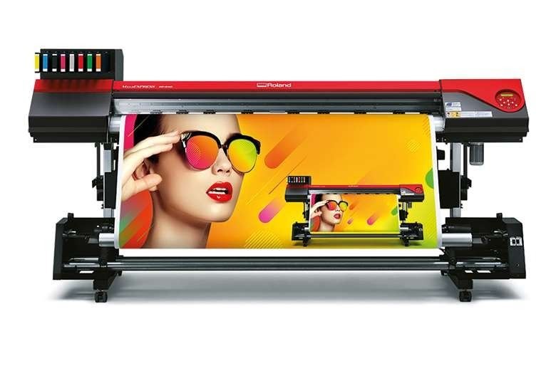 أنواع تصنيع اللوحات الإعلانية في ثاندر برنت للطباعة